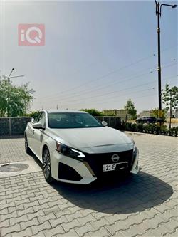 نیسان ئەلتیما